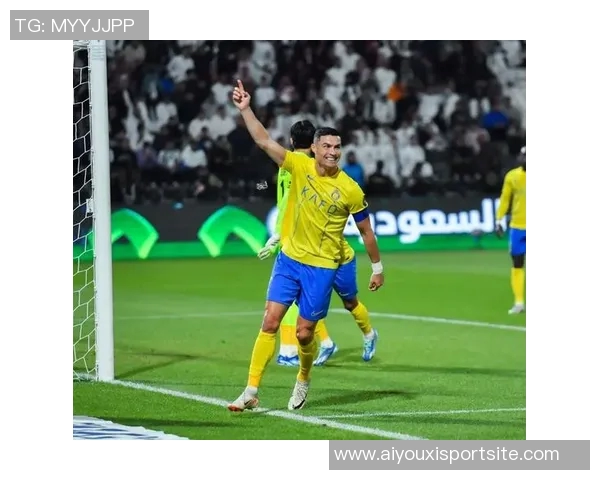 C罗社交媒体庆祝击败爱尔兰再下一城鼓励队友继续努力奋战 C罗社交媒体庆祝击败爱尔兰再下一城鼓励队友继续努力奋战