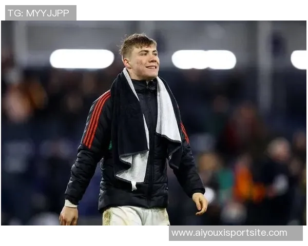 丹麦前锋称赞霍伊伦实力强大公众认同他是顶级球员 丹麦前锋称赞霍伊伦实力强大公众认同他是顶级球员