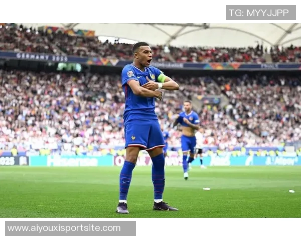 姆巴佩精彩表现回顾:世界波被判无效单刀破门反越位点球遗憾被扑救 姆巴佩精彩表现回顾:世界波被判无效单刀破门反越位点球遗憾被扑救