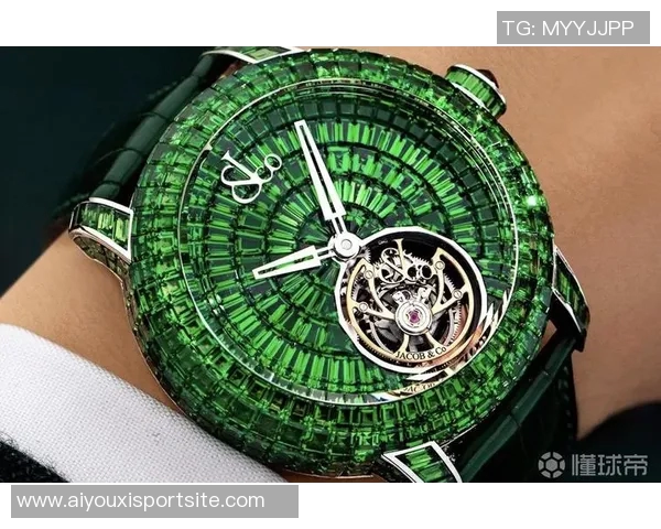 C罗专访佩戴价值110万镑手表360颗钻石闪耀引关注 C罗专访佩戴价值110万镑手表360颗钻石闪耀引关注