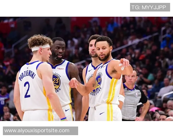 科尔确认继续小阵容首发追梦将担任中锋位置不变