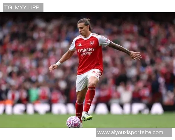 卡佩罗称赞阿莱格里为米兰带来秩序与平衡孔蒂则常在内部制造矛盾 卡佩罗称赞阿莱格里为米兰带来秩序与平衡孔蒂则常在内部制造矛盾