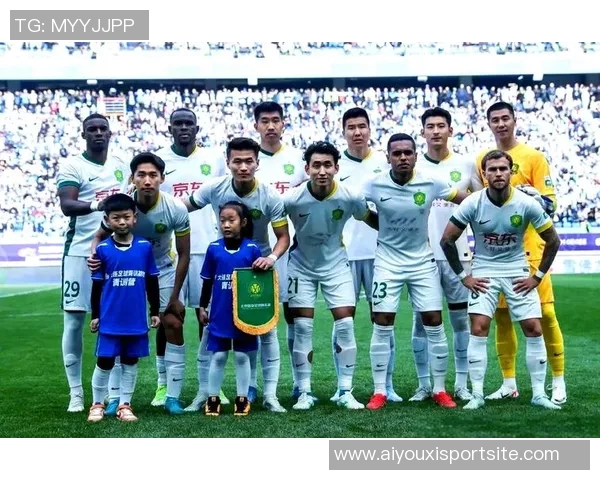 国安球员信心缺失影响团队表现媒体人深度剖析