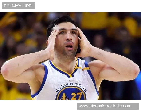 名嘴比尔西蒙斯点评黄蜂队打法有趣期待引入强力内线球员